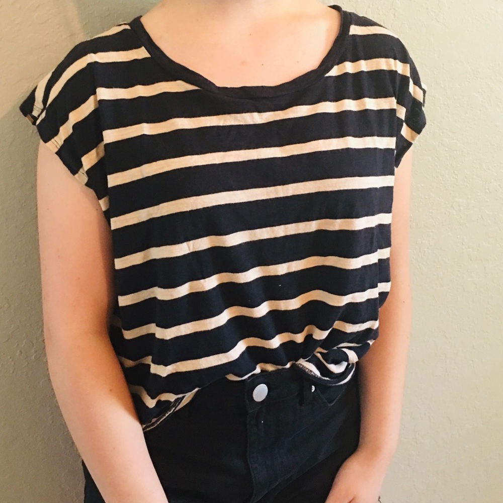 Forever 21 Cap Sleeved Tee